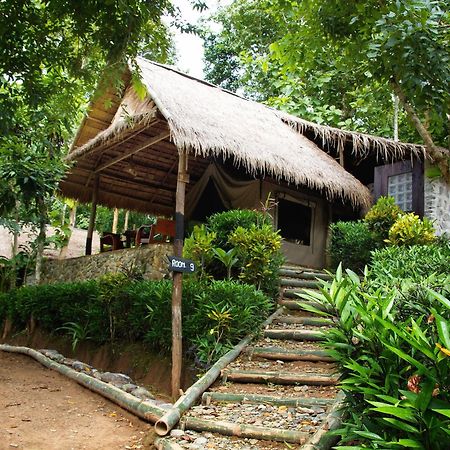 Kamu Lodge Pak Ou Екстериор снимка
