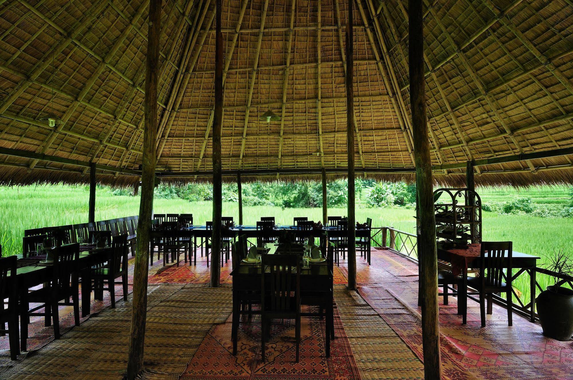 Kamu Lodge Pak Ou Екстериор снимка